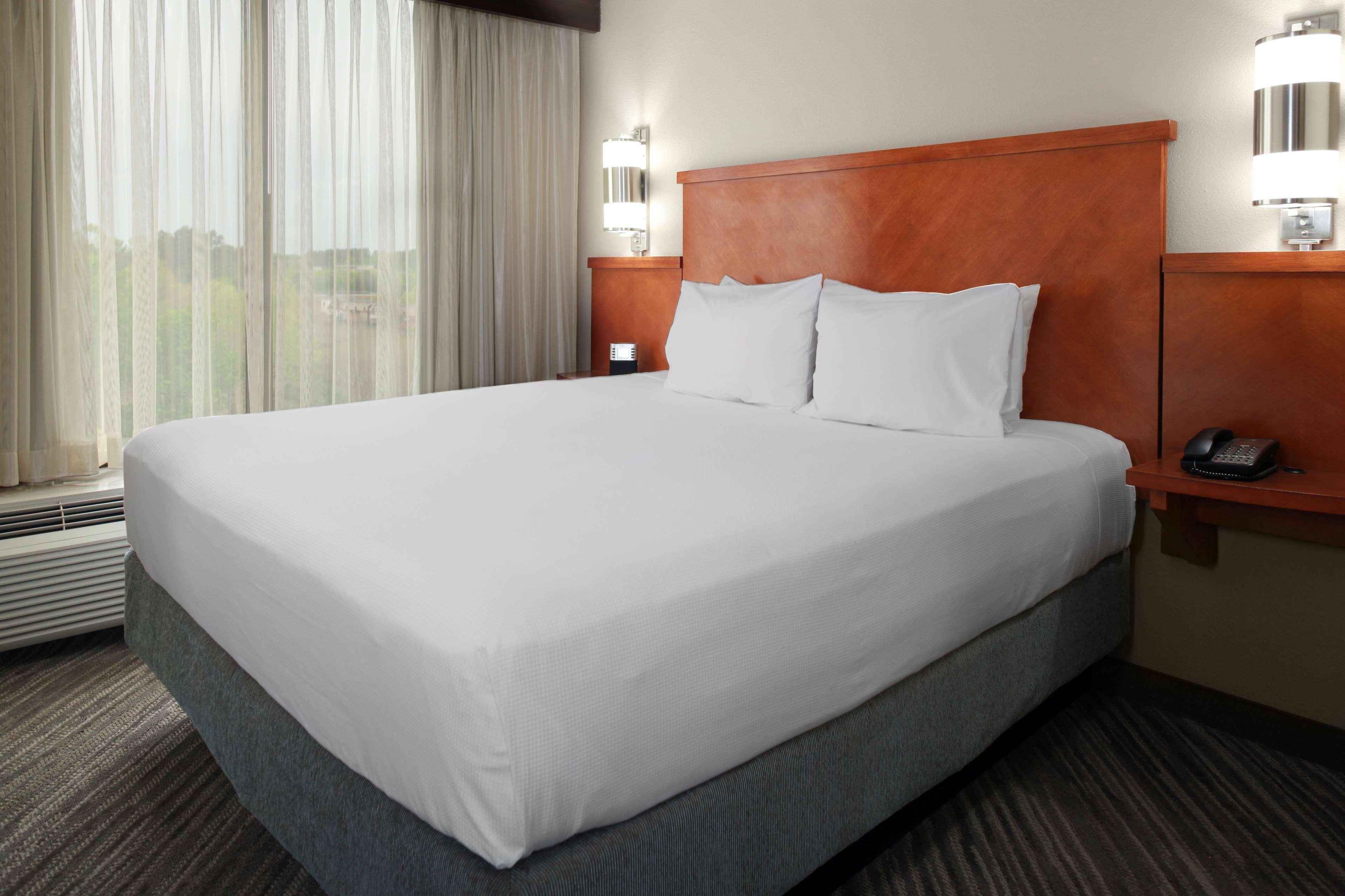 Hyatt Place Atlanta / Alpharetta / Windward Parkway Exterior photo